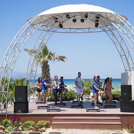 מלון Flora Garden Ephesus Kusadasi דבוטלאר